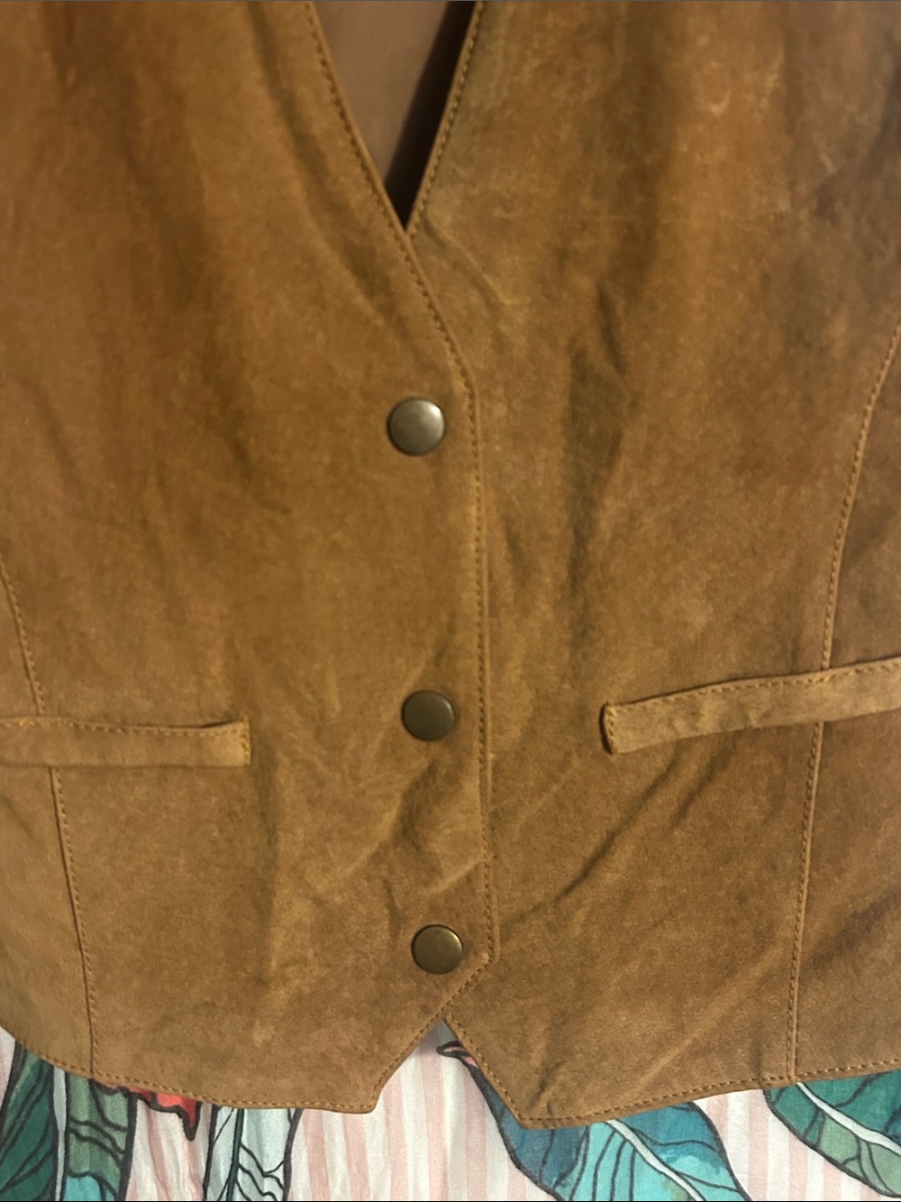 Vintage Beyond Leather Tan Suede Vest SZ S EUVC western unisex - Picture 6 of 12